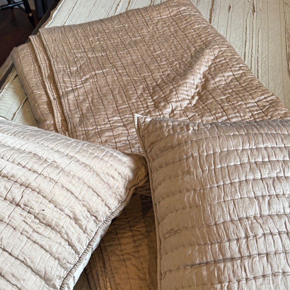 Pottery Barn Quilted Velvet Bedspread Set in Taupe - Picture 5 of 6